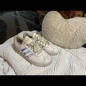 Womens Adidas sneakers